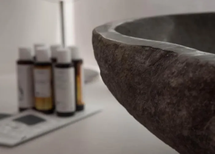 מלון דירות Eleana 4*