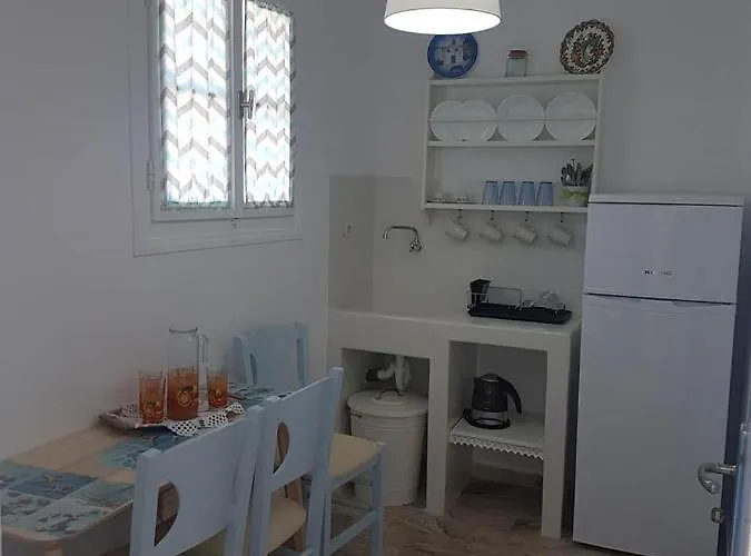 מלון דירות Eleana