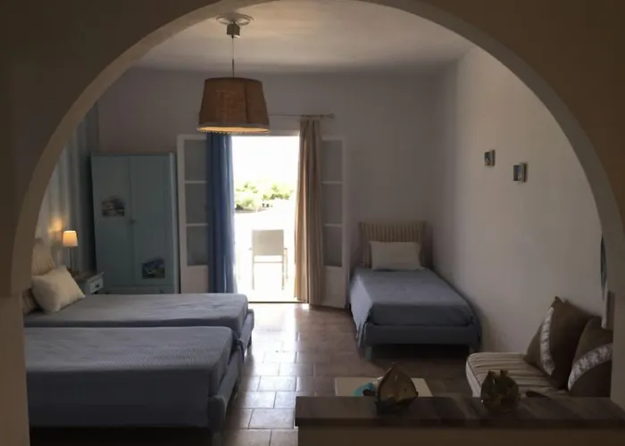 Apart Otel Eleana Ambelas