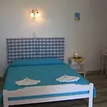Eleana 4*