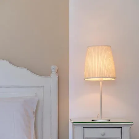 Lägenhetshotell Eleana Ambelas