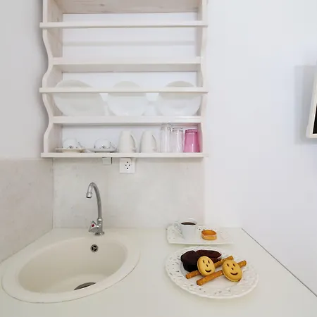 Aparthotel Eleana Ambelas