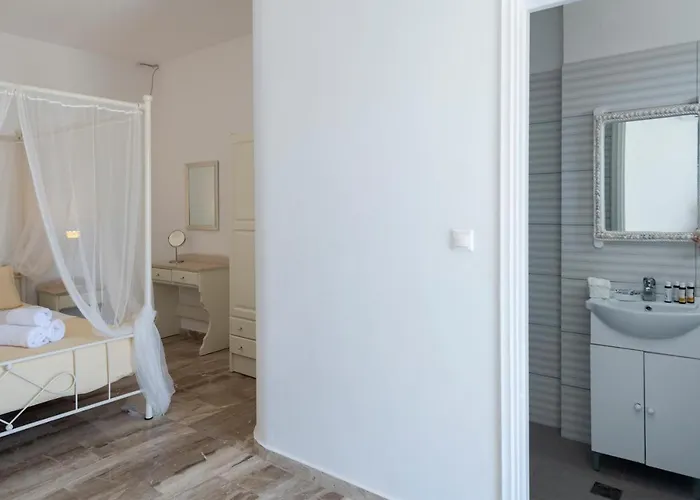 Eleana Apart Otel 4*