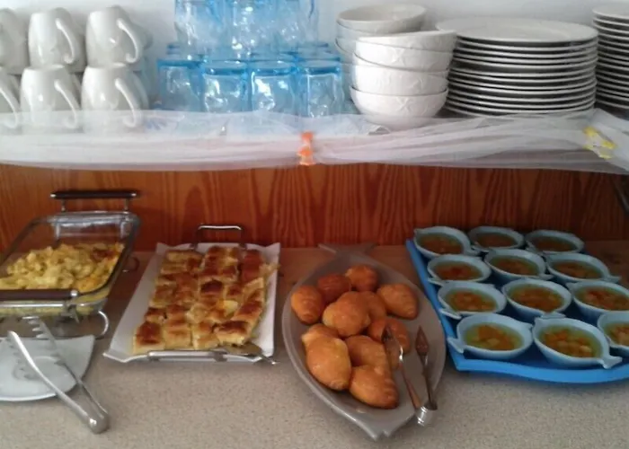 Apart Otel Eleana Ambelas